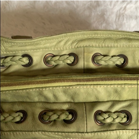 Marzia Italian leather soft green braid detail shoulder handbag - Picture 6 of 9